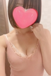 花納　みか