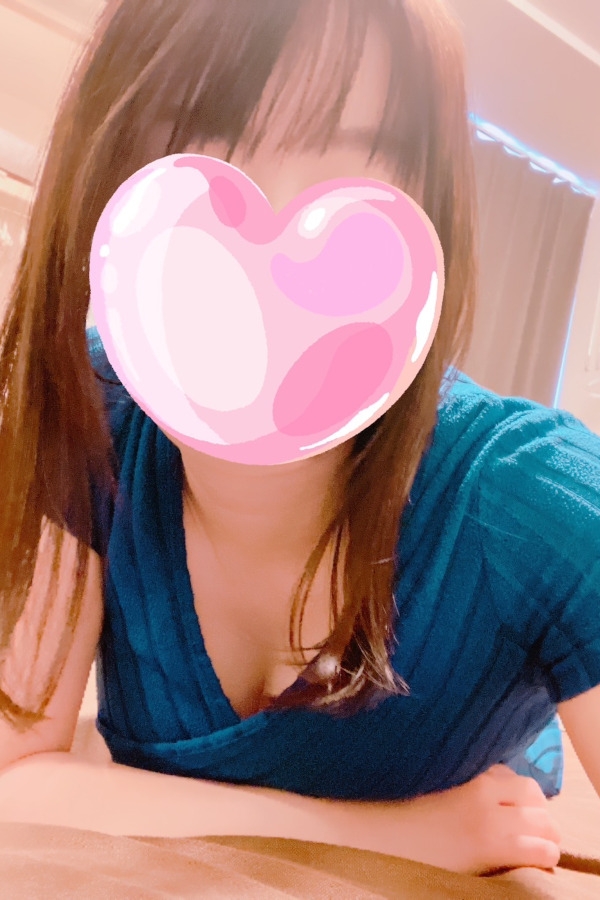 有栖　彩花